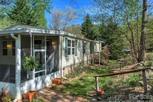 11 Rector Rd, Weaverville, NC 28787 - Photo 14