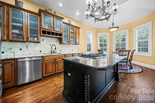 2378 Woodridge Dr, Fort Mill, SC 29715 - Photo 10