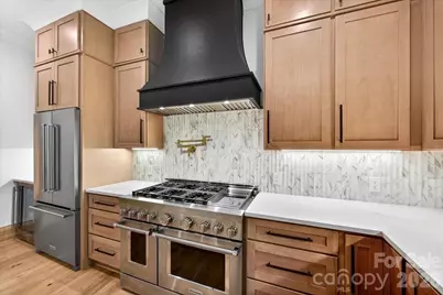 725 Hillside Avenue, Charlotte, NC 28209 - Photo 10