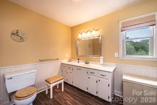 1250 21st Ave NE, Hickory, NC 28601 - Photo 22