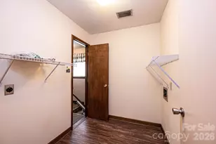 1250 21st Ave NE, Hickory, NC 28601 - Photo 26