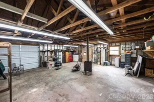 1250 21st Ave NE, Hickory, NC 28601 - Photo 40
