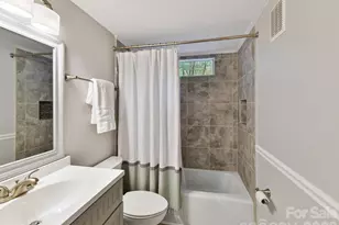 15708 Fairfield Dr, Matthews, NC 28104 - Photo 22