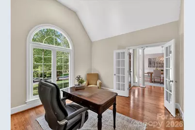 4112 Blaydes Court, Charlotte, NC 28226 - Photo 6