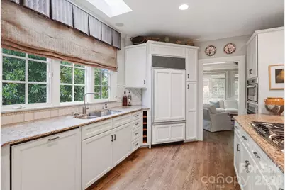 4145 Moorland Drive, Charlotte, NC 28226 - Photo 10
