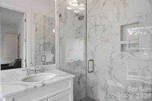 2312 Selwyn Ave, Charlotte, NC 28207 - Photo 38
