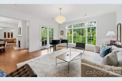 2312 Selwyn Avenue #202, Charlotte, NC 28207 - Photo 6