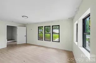3801 Woodleaf Rd, Charlotte, NC 28205 - Photo 14