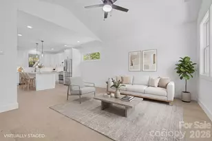 615 W Allen St, Hendersonville, NC 28739 - Photo 2