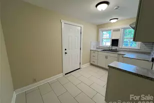 511 Murphy St, Kannapolis, NC 28081 - Photo 12