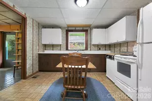 520 Blythe Rd, Pisgah Forest, NC 28768 - Photo 10