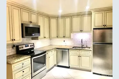 544 Manhasset Road, Charlotte, NC 28209 - Photo 8