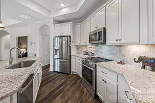 935 Stone Village Dr, Tega Cay, SC 29708 - Photo 16