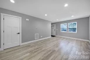 108-110 Carpenter St, Lincolnton, NC 28092 - Photo 6