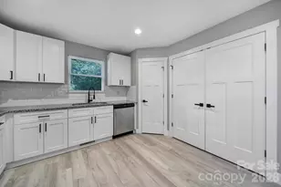 108-110 Carpenter St, Lincolnton, NC 28092 - Photo 10