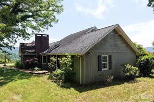 80 Gobblers Knob Dr, Clyde, NC 28721 - Photo 16