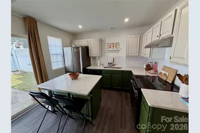 732 Rock Lake Glen, Fort Mill, SC 29715 - Photo 8