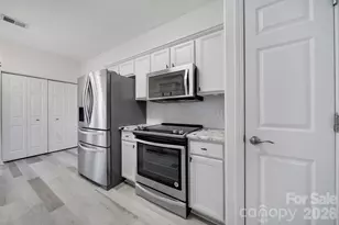 14721 Lions Pride Ct, Charlotte, NC 28273 - Photo 10