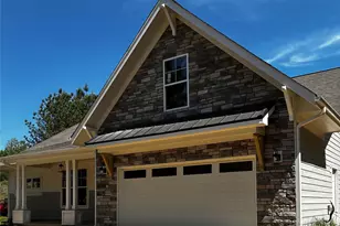 1196 Sunset Point Rd, Salisbury, NC 28146 - Photo 2