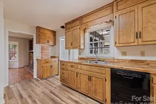 80 Gobblers Knob Dr, Clyde, NC 28721 - Photo 26