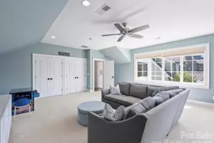320 Plantation Pl, Charlotte, NC 28209 - Photo 36