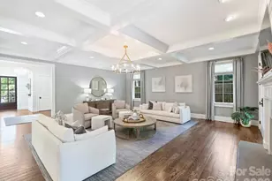 320 Plantation Pl, Charlotte, NC 28209 - Photo 12