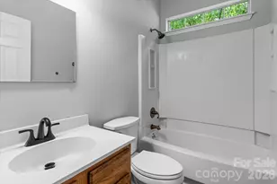 11823 Harris Ridge Dr, Charlotte, NC 28269 - Photo 20