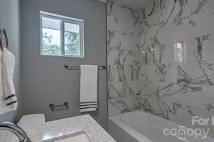 910 E 6th Ave, Gastonia, NC 28054 - Photo 4