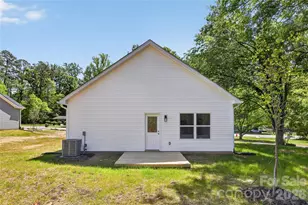 2111 S Gardner St, Gastonia, NC 28054 - Photo 20