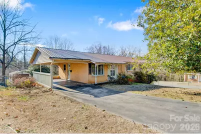 24 W Berkley Street, Granite Falls, NC 28630 - Photo 1