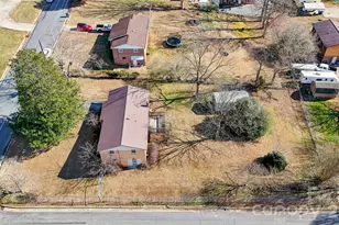 24 W Berkley St, Granite Falls, NC 28630 - Photo 30