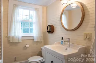 102 Cuthberson St, Morganton, NC 28655 - Photo 32