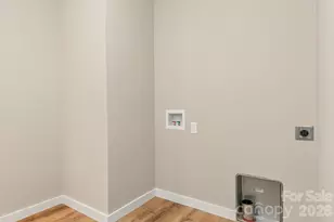 126 Anthony Dr, East Flat Rock, NC 28726 - Photo 18