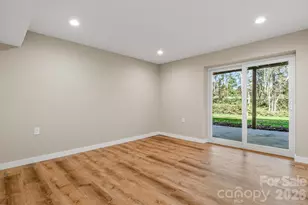 126 Anthony Dr, East Flat Rock, NC 28726 - Photo 30