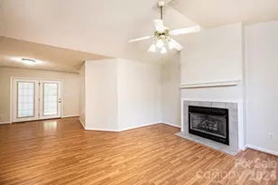 2000 Summerfield Cir, Conover, NC 28613 - Photo 4