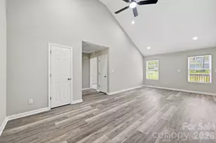 63 Pinckney St, York, SC 29745 - Photo 4