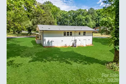 4844 Hidden Valley Road, Charlotte, NC 28213 - Photo 40