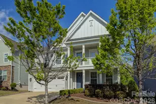 295 Helton Ln, Fort Mill, SC 29708 - Photo 2