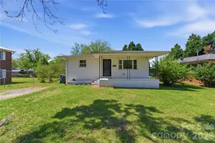 615 W Marsh St, Salisbury, NC 28144 - Photo 2