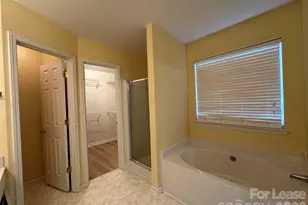 6954 Beverly Springs Dr, Charlotte, NC 28270 - Photo 24