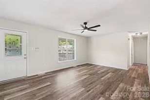 112 Ridgewood Dr, York, SC 29745 - Photo 2