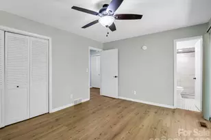 31 Firefly Ln, Saluda, NC 28773 - Photo 18