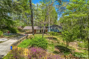 31 Firefly Ln, Saluda, NC 28773 - Photo 2