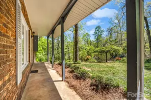 31 Firefly Ln, Saluda, NC 28773 - Photo 6