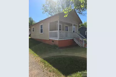 207 S Caldwell Avenue, Newton, NC 28658 - Photo 14