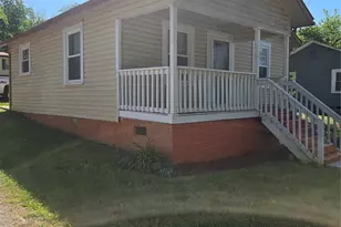 207 S Caldwell Ave, Newton, NC 28658 - Photo 14