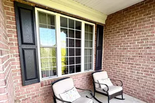 7940 Oakmont Ct, Hickory, NC 28602 - Photo 4