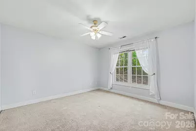 7940 Oakmont Court, Hickory, NC 28602 - Photo 22