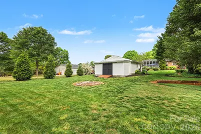 107 Peachtree Street, Belmont, NC 28012 - Photo 38