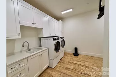 130 Cherokee Road #406, Charlotte, NC 28207 - Photo 22